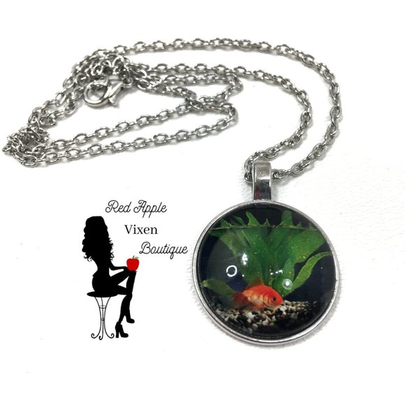Goldfish Pendent Necklace - Picture 1 of 1